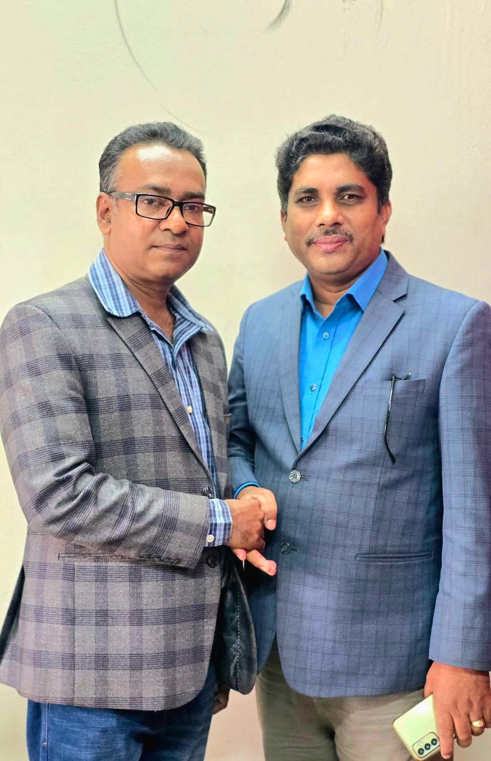 বরগুনা প্রেসক্লাবের নবনির্বাচিত সভাপতি সোহেল হাফিজ সম্পাদক সালেহ্ 