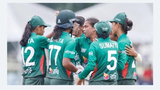 মহান বিজয় দিবসে ক্রিকেটে পুরুষ এবং নারী উভয় বিভাগে জয় পেল বাংলাদেশ 