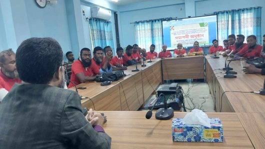 বরগুনায় ইলিশ জেলেদের বিকল্প কর্মসংস্থান বিষয়ক প্রশিক্ষণ