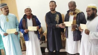 গলাচিপায় মসজিদ-মাদরাসায় অর্থ সহায়তা