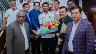 দেশে ফিরলেন যুব এশিয়া কাপ জয়ী ক্রিকেটাররা..