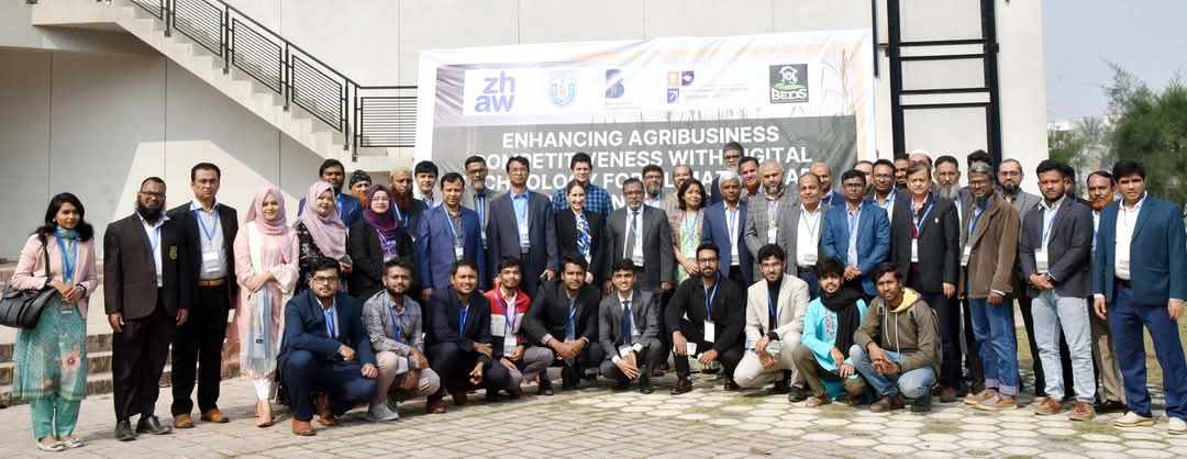 খুবিতে দু’দিনব্যাপী আন্তর্জাতিক কর্মশালার উদ্বোধন