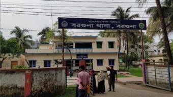 ধুমপানে আসক্ত স্বামী, ফেরানোর ব্যর্থতায় স্ত্রীর আত্মহত্যা