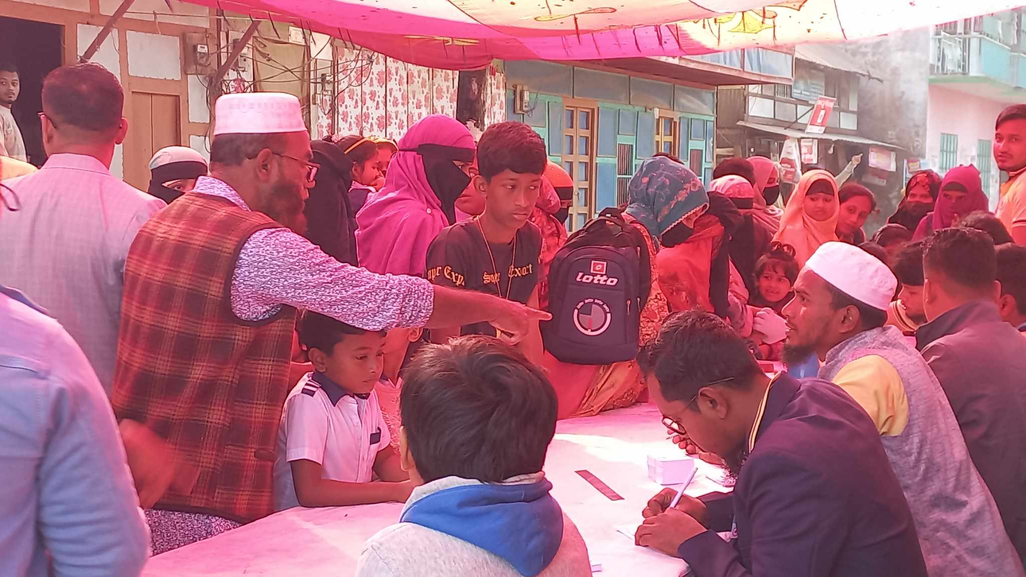 বরগুনায় পায়রা কমিনিউটি ব্লাড সেন্টারের উদ্যোগে বিনামূল্যে রক্তের গ্রুপ নির্ণয় কর্মসূচি অনুষ্ঠিত