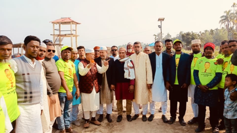 বোরহানউদ্দিনে টগবী ইউনিয়ন কৃষক দলের আয়োজনে মতবিনিময় সভা ও মধ্যাহ্নভোজ অনুষ্ঠিত