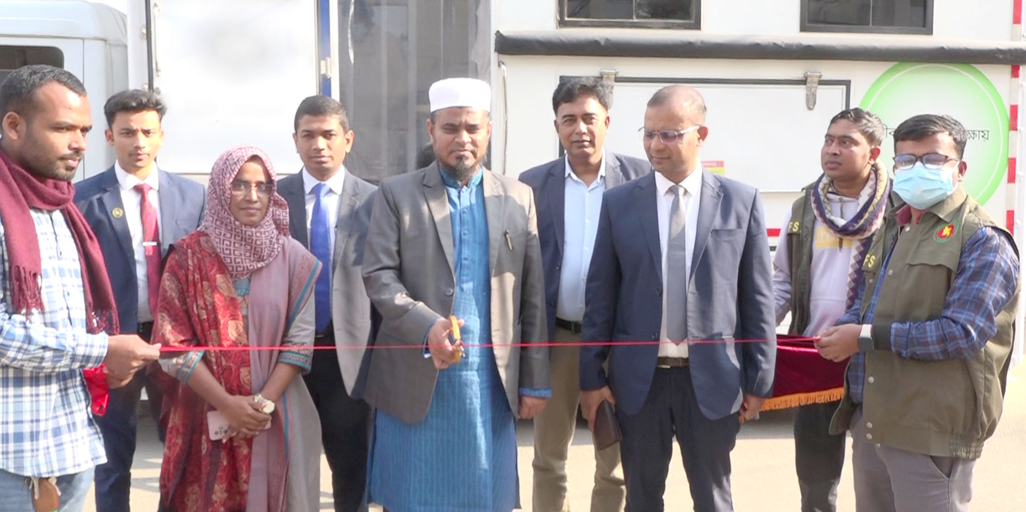 গোপালগঞ্জে ভ্রাম্যমান নিরাপদ খাদ্য পরীক্ষাগার, ভীতির সঞ্চার করবে ভেজালকারীদের মধ্যে