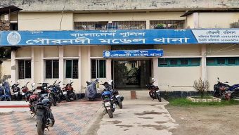 অসামাজিক কর্মকান্ড : ছোট বোনের স্বামী ও বড় শ্যালিকা আটক