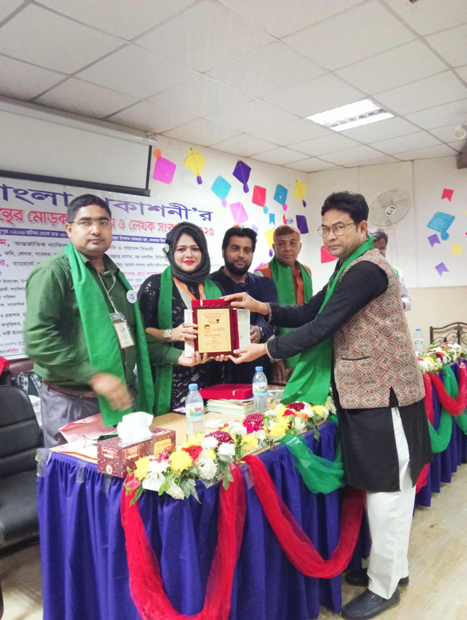 ডাক বাংলা প্রকাশনী’র ৪র্থ প্রতিষ্ঠাবার্ষিকীও লেখক সংবর্ধনা ২০২৫ অনুষ্ঠিত