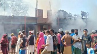 গলাচিপায় পাটখড়ির গুদামে অগ্নিকাণ্ড
