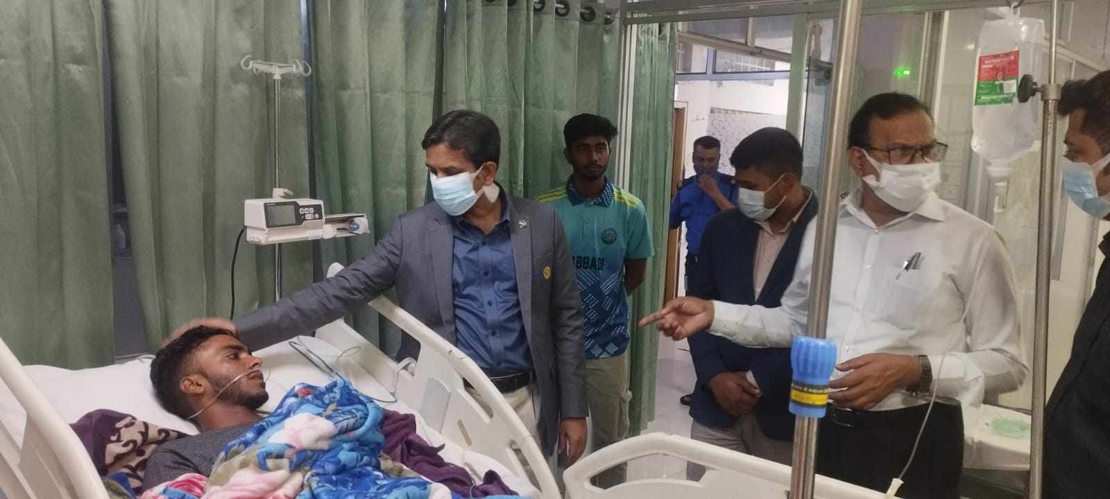 সড়ক দুর্ঘটনায় আহত যবিপ্রবির তিন শিক্ষার্থী