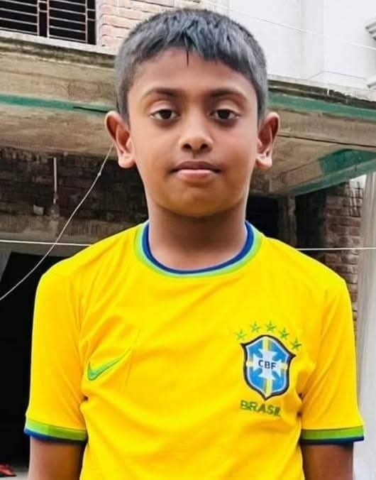 গোপালগঞ্জে ট্রাংকে থেকে স্কুলছাত্রের মরদেহ উদ্ধার, গ্রেফতার ৪