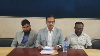 যবিপ্রবি পরিবহন প্রশাসককে নিয়ে মিথ্যা ও বানোয়াট সংবাদ প্রকাশের প্রতিবাদে সংবাদ সম্মেলন