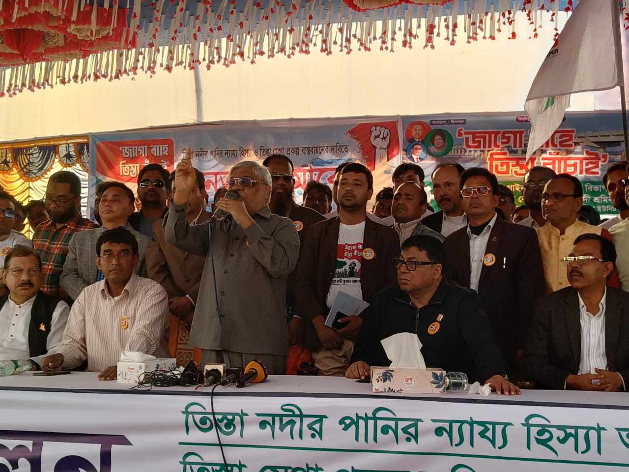 বিএনপি ক্ষমতায় আসলে তিস্তারপাড়ের কষ্ট লাঘব করা হবে- বরকত উল্লাহ বুলু