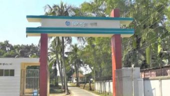 শ্রদ্ধা নিবেদনের জন্য ফুল কুড়াতে যাওয়া শিশুকে ধর্ষণের অভিযোগ