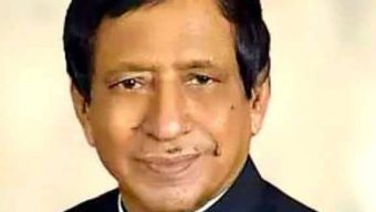 সমাজকল্যাণ মন্ত্রণালয়ের সাবেক মন্ত্রী নুরুজ্জামান আহমেদের বিরুদ্ধে দুর্নীতির তিনটি মামলা