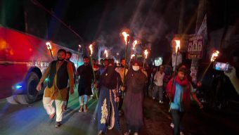 কুয়েটে শিক্ষার্থীদেরকে হামলা’র প্রতিবাদে বাগেরহাটে মশাল মিছিল