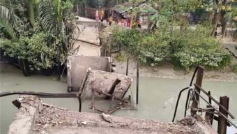 বরগুনার তালতলীতে সেতু ভেঙে দুর্ভোগে ১০ গ্রামের মানুষ