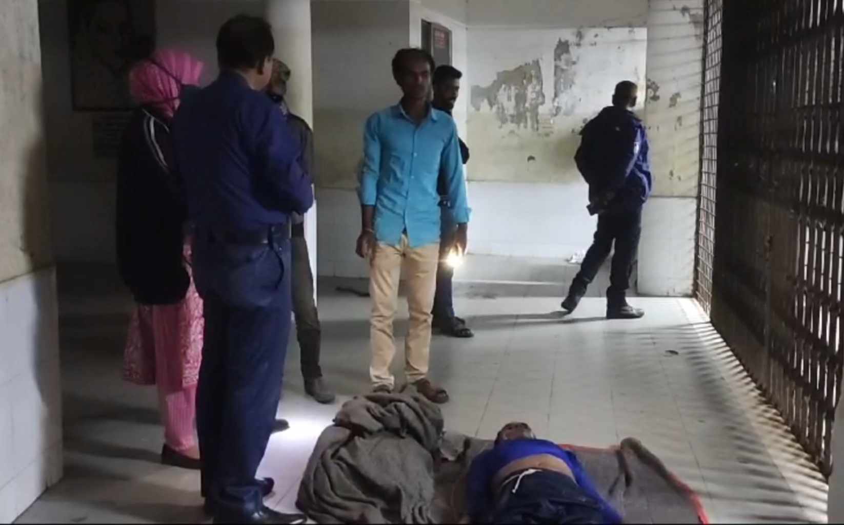 গোপালগঞ্জে মোটর সাইকেল চাপায় কাঠমিস্ত্রি নিহত