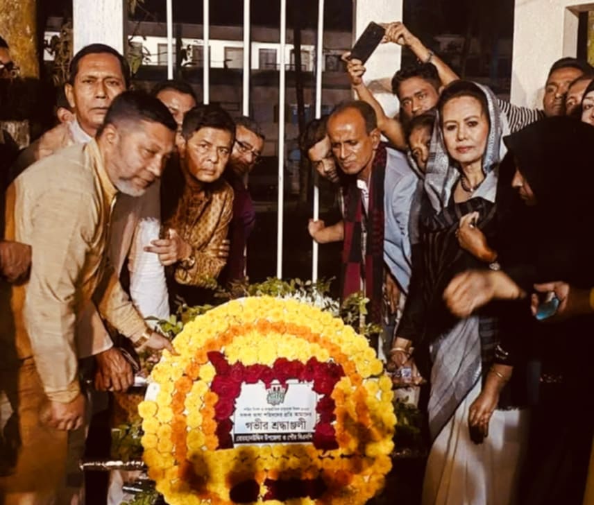 ২১শে ফেব্রুয়ারির প্রথম প্রহরে ভাষা শহীদদের প্রতি উপজেলা বিএনপির আহবায়ক মাফরুজা সুলতানার শ্রদ্ধা নিবেদন