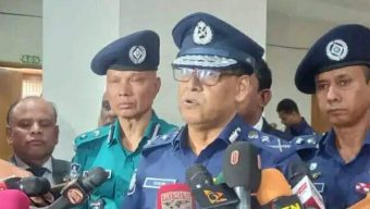 অপরাধী পুলিশদের বিচার করে বাহিনীর গৌরব ফেরানো হবে: রংপুরে আইজিপি