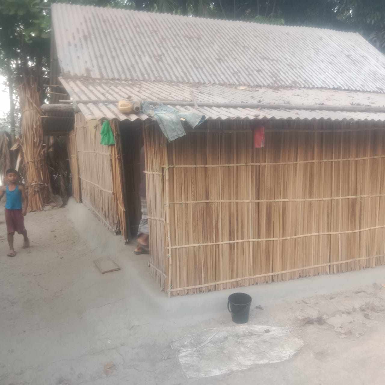 এক অসহায় বোনের বিয়ের জন্য সাহায্যের আবেদন