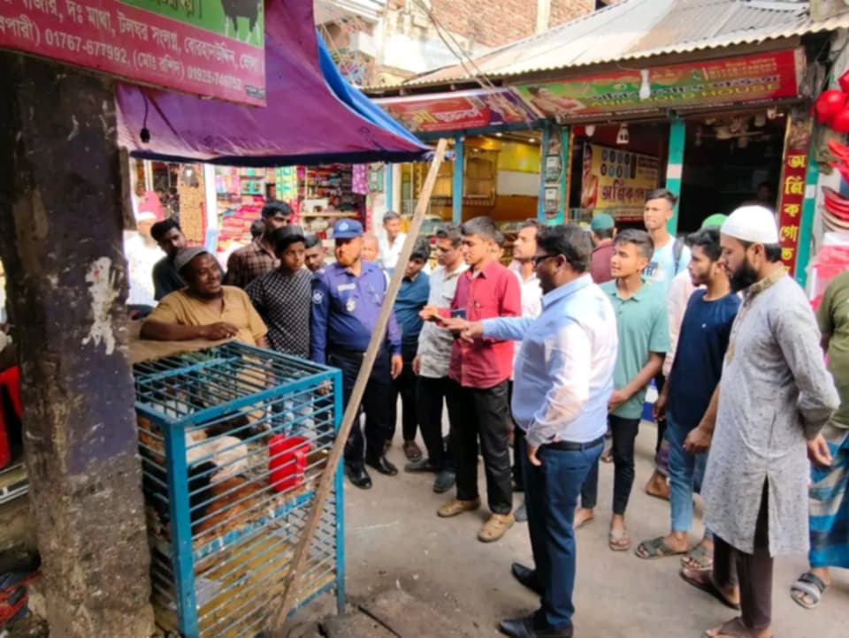 বোরহানউদ্দিনে বাজার মনিটরিংয়ে ২ ব্যবসায়ীকে জরিমানা
