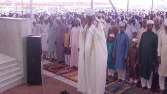 গোপালগঞ্জে পবিত্র ঈদুল ফিতরের প্রধান জামাত অনুষ্ঠিত