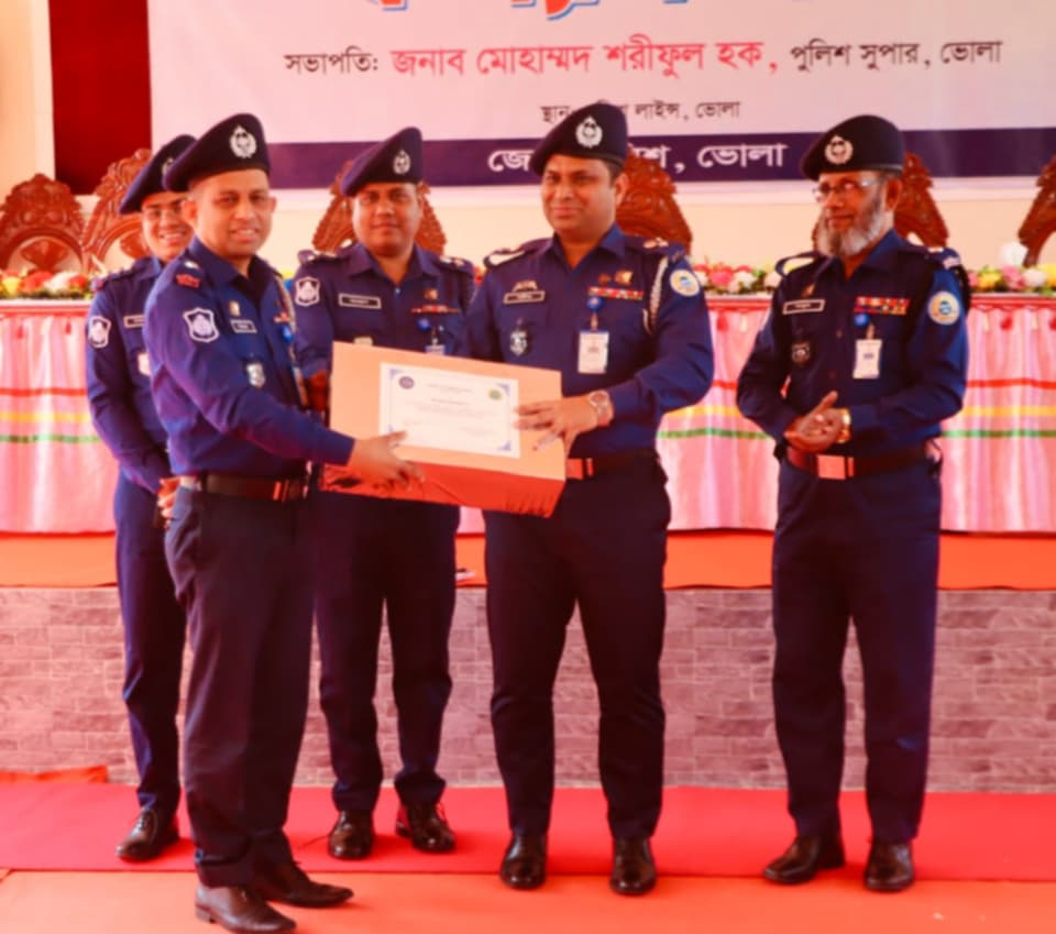 ভোলা জেলার শ্রেষ্ঠ ওসি হিসেবে নির্বাচিত হলেন লালমোহন থানার ওসি সিরাজুল ইসলা