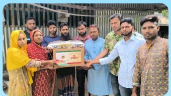 বরগুনার তালতলীতে জুলাই বিপ্লবে নিহত শহীদ মো. বাবুলের পরিবার পেল তারেক রহমানের ঈদ উপহার