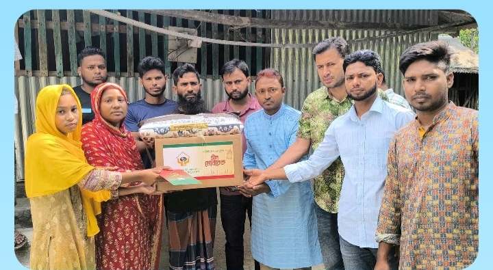বরগুনার তালতলীতে জুলাই বিপ্লবে নিহত শহীদ মো. বাবুলের পরিবার পেল তারেক রহমানের ঈদ উপহার