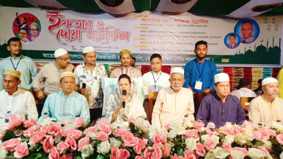 সাবেক প্রধানমন্ত্রী বেগম খালেদা জিয়া ও বিএনপি’র ভারপ্রাপ্ত চেয়ারম্যান তারেক রহমানের জন্য দোয়া চাইলেন মাফরুজা সুলতানা