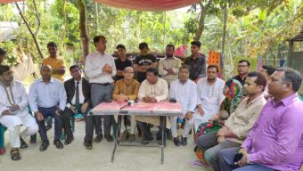 বরগুনায় ধর্ষিতা কিশোরীর পরিবারের পাশে জন্মাষ্টমী উদযাপন পরিষদ বাংলাদেশ