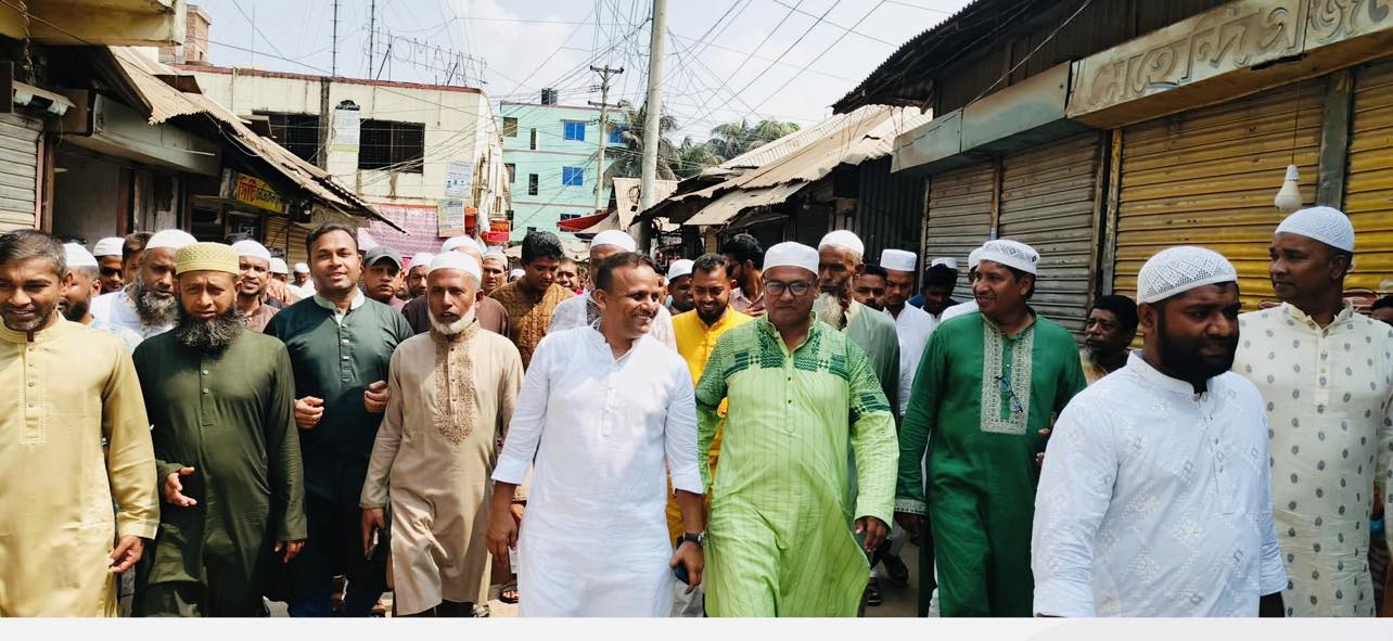 মেহেন্দিগঞ্জে কেন্দ্রীয় স্বেচ্ছাসেবক দলের সাধারণ সম্পাদক রাজীব আহসানের ঈদ শুভেচ্ছা বিনিময়