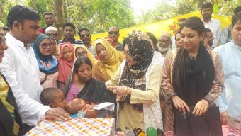 ধর্ষণ মামলার পরে বাবা খুন”  ভুক্তভোগী পরিবারে কেন্দ্রিয় মহিলা বিএনপি’র সভানেত্রী আফরোজা আব্বাস