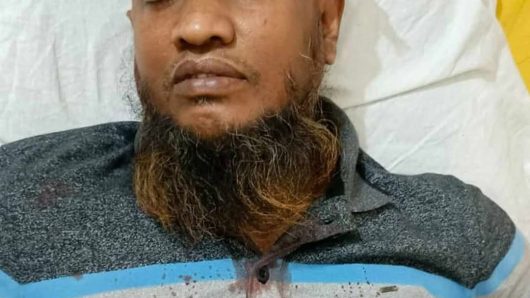 বাউফলে জমি নিয়ে বিরোধের জেরে  নৌবাহিনীর কর্মকর্তাকে কুপিয়ে জখম