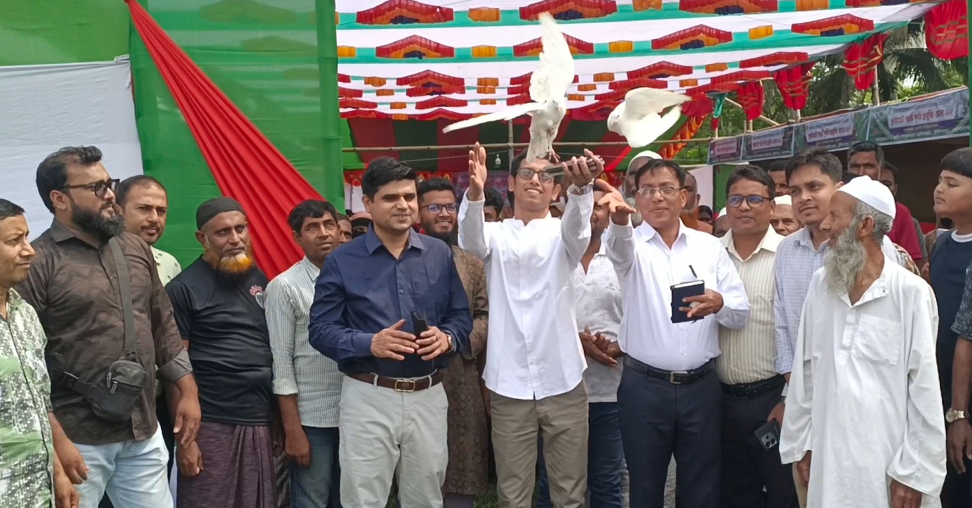 গোপালগঞ্জের শুরু হয়েছে তিন দিনব্যাপী ক্লাইমেট স্মার্ট কৃষি প্রযুক্তি মেলা