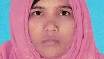 রংপুরের গঙ্গাচড়ায় ভিজি এফ’র চাল আত্মসাৎ এর অভিযোগ ইউপি সদস্য ঝর্ণার বিরুদ্ধে।