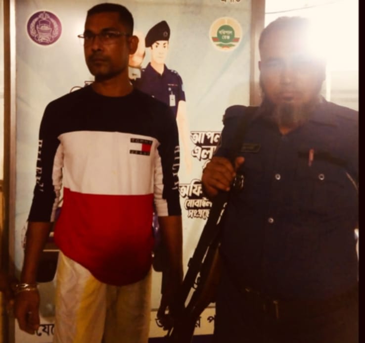 বোরহানউদ্দিনে চাঁদাবাজি মামলায় আটক বহুল আলোচিত সোহাগ হাওলাদার