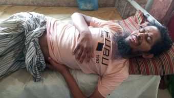 গলাচিপায় স্ত্রীকে কুপ্রস্তাব দেয়ার কথা জিজ্ঞাসা করায় স্বামীকে মারধর