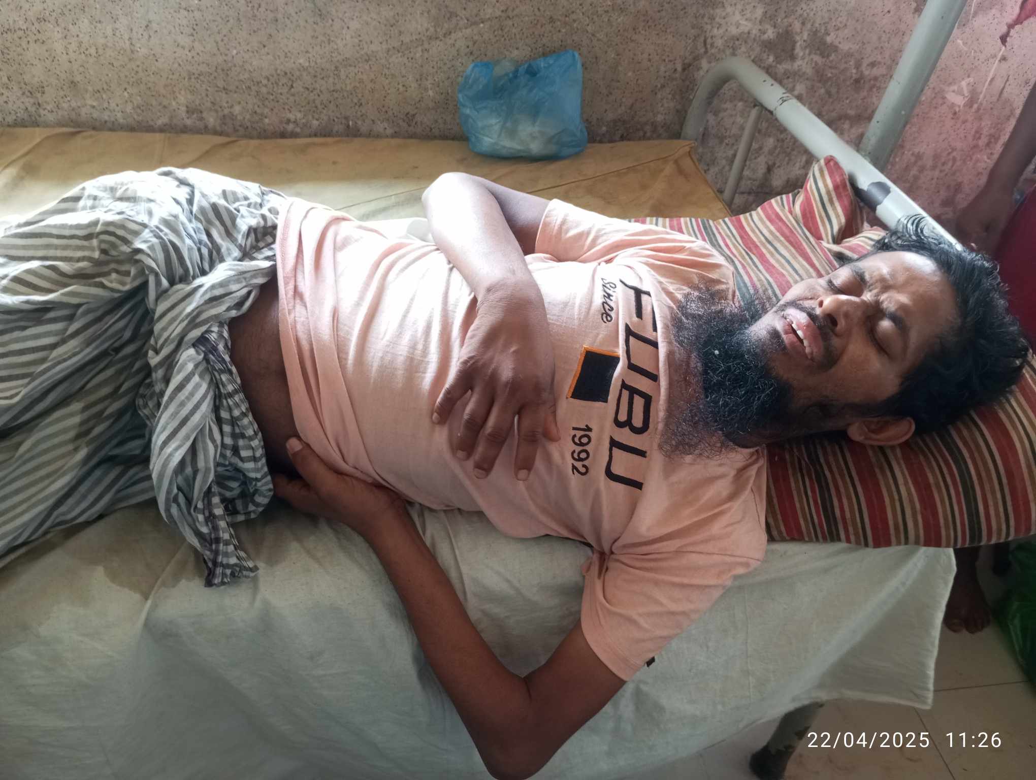 গলাচিপায় স্ত্রীকে কুপ্রস্তাব দেয়ার কথা জিজ্ঞাসা করায় স্বামীকে মারধর