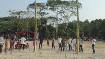 গোপালগঞ্জে অনুষ্ঠিত হয়েছে ঐতিহ্যবাহী গ্রামীণ খেলাধুলা প্রতিযোগিতা