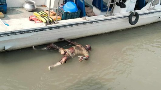 মেহেন্দিগঞ্জের মাসকাটা নদীতে অজ্ঞাত এক ব্যাক্তির ভাসমান লাশ।