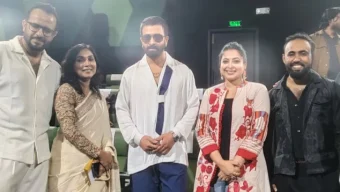 প্রেক্ষাগৃহে হাজির শাকিব খান