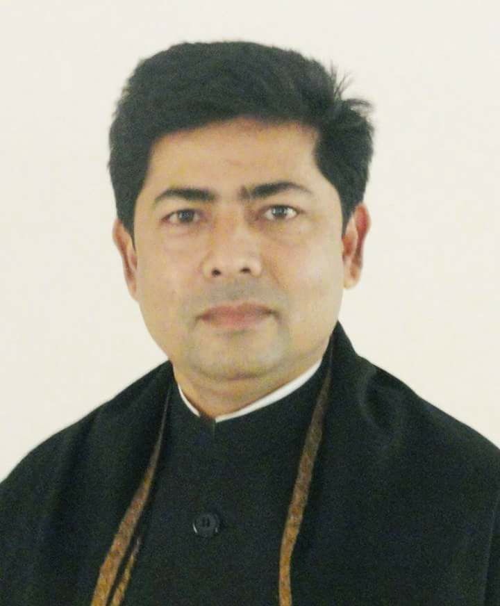 বিমানবন্দরে বরিশালের আওয়ামী লীগ নেতা আটক