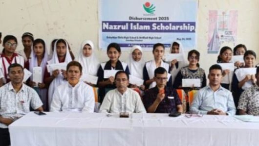 গলাচিপায় মেধাবী শিক্ষার্থীদের মাঝে নজরুল ইসলাম বৃত্তির নগদ অর্থ প্রদান