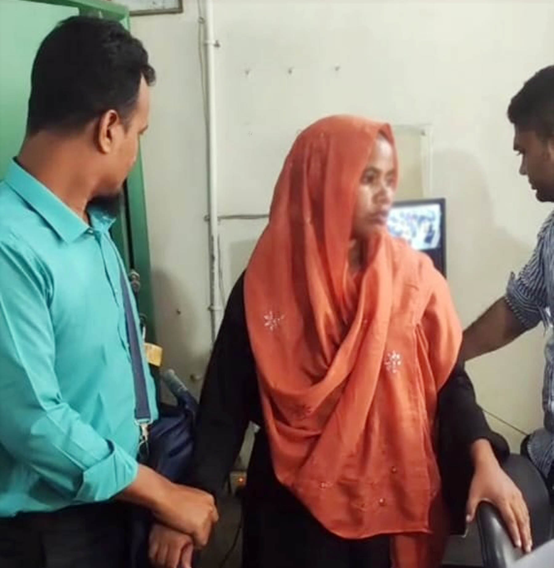 অভিযোগকারী নাই, তাই ছেড়ে দেওয়া হলো নারী চোরকে