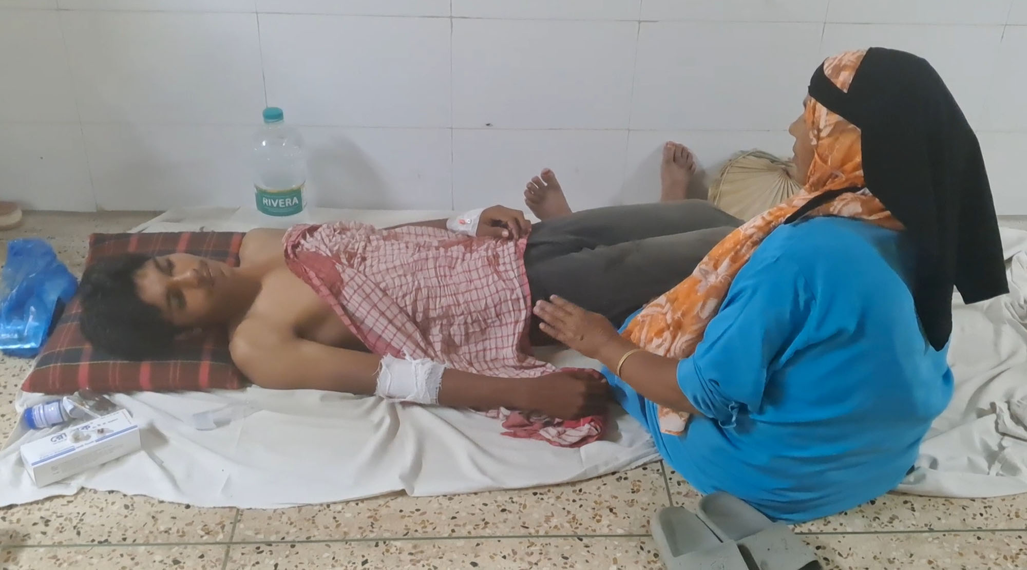 গোপালগঞ্জে বাড়ীর মালিকের হামলায় এক স্কুল শিক্ষার্থীসহ আহত-২