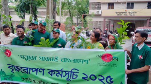 প্রকৃতি ও জীবন ক্লাব বরিশালের  বৃক্ষরোপণ কর্মসূচির উদ্বোধন