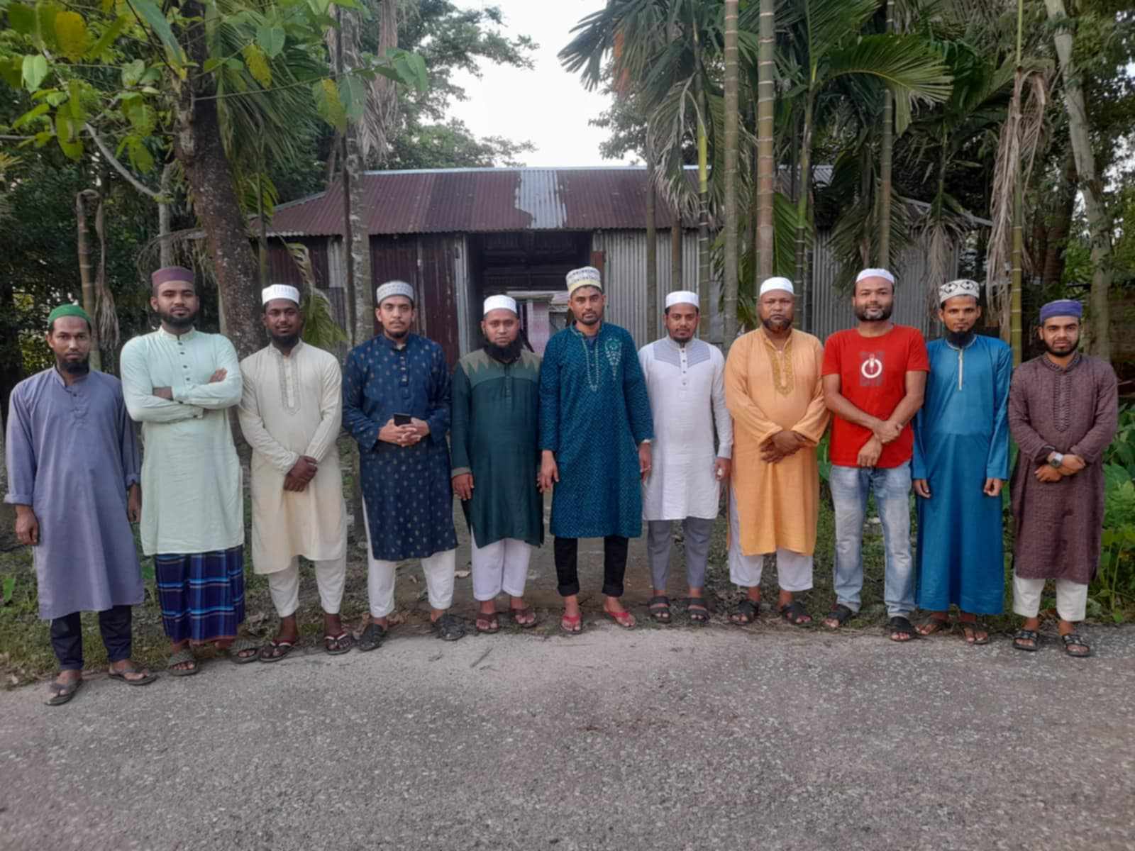 বালাগঞ্জ উপজেলা তালামীযের সাবেক সভাপতির স্বদেশ প্রত্যাবর্তন উপলক্ষে উপজেলা শাখার সৌজন্য সাক্ষাৎ